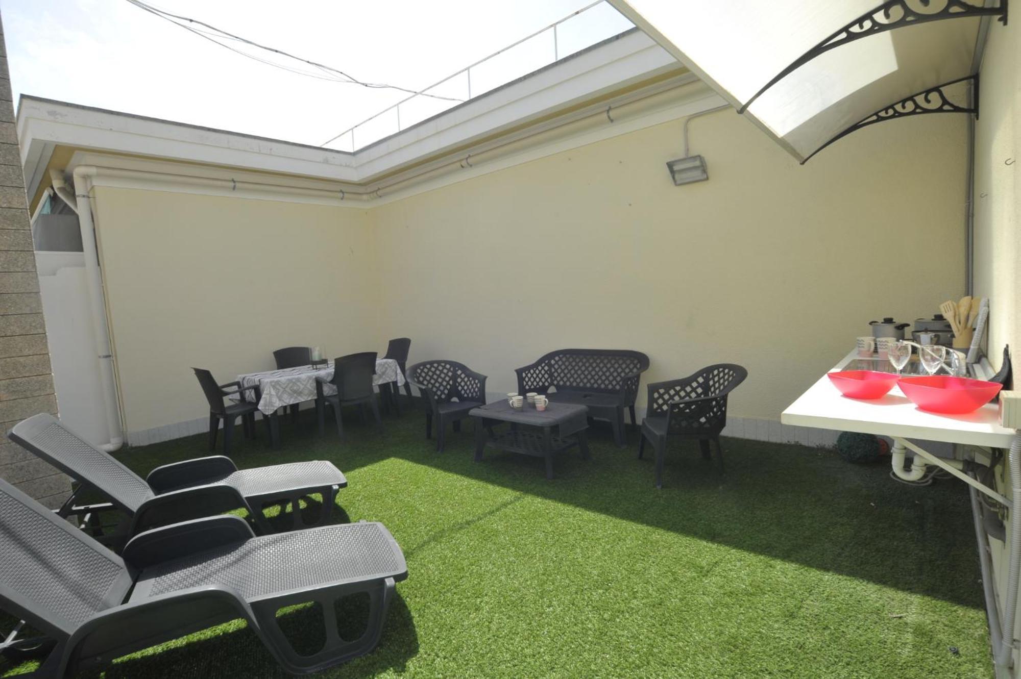 Casa Rosa Lucia Centrale Con Parcheggio Sanremo Luaran gambar